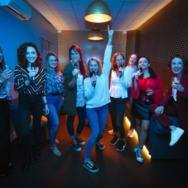 EVJF_EVG_EVC_bourges_loisirs_activités_filles_garçons_karaoké