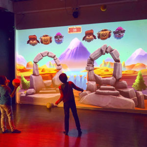 Funsportfactory_quizroom_anniversaire_famille_enfants_escalade_sport_jeux_teamduilding_loisirs-