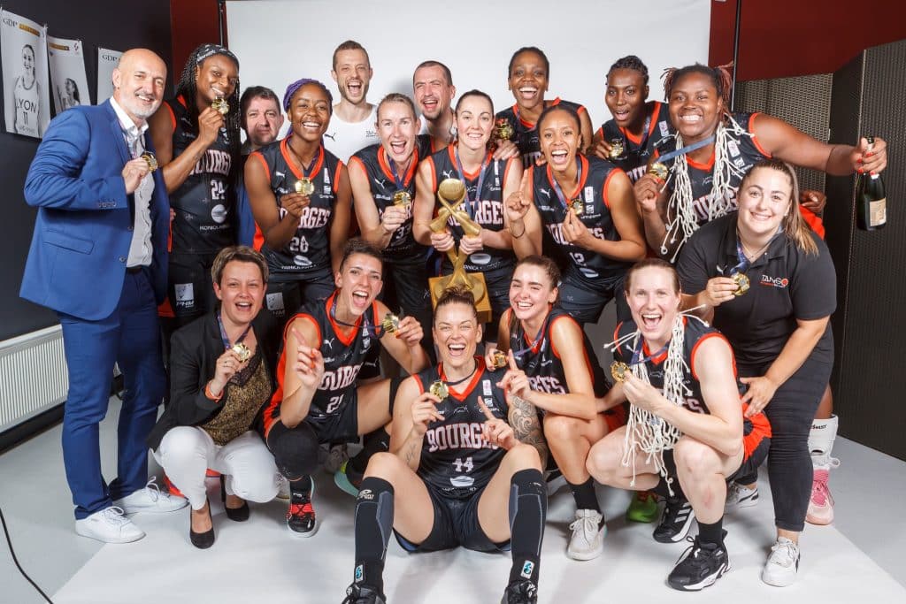 pourquoi choisir Bourges jeu equipe