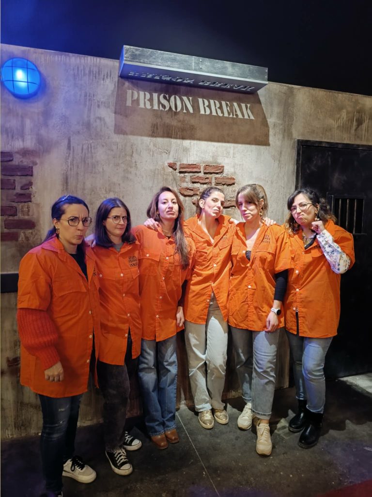 EVG à Bourges, week-end d’activités inoubliable quiz lancer de hache karaoke fun sport factory